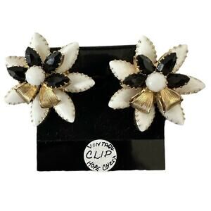 Vintage 1960s Hope Chest Black and White Milk Glass Flower Clip Back Earrings